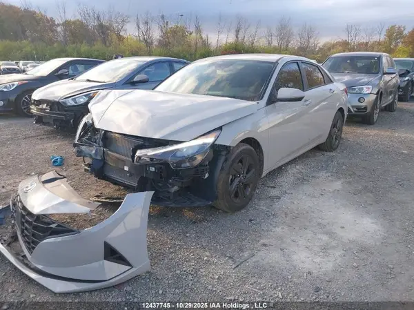 KMHLM4AG0PU608331 2023 HYUNDAI ELANTRA - Image 2