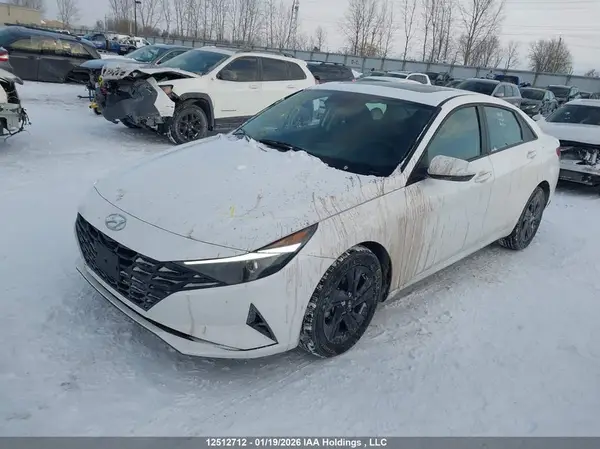KMHLM4AG0PU613268 2023 HYUNDAI ELANTRA - Image 2