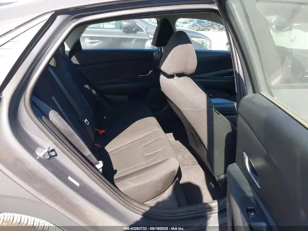 KMHLM4AG0PU618079 2023 HYUNDAI ELANTRA - Image 8