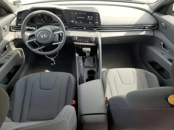 KMHLM4AG0PU618745 2023 HYUNDAI ELANTRA - Image 8