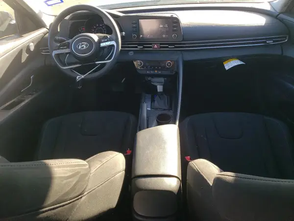 KMHLM4AG0PU623511 2023 HYUNDAI ELANTRA - Image 8
