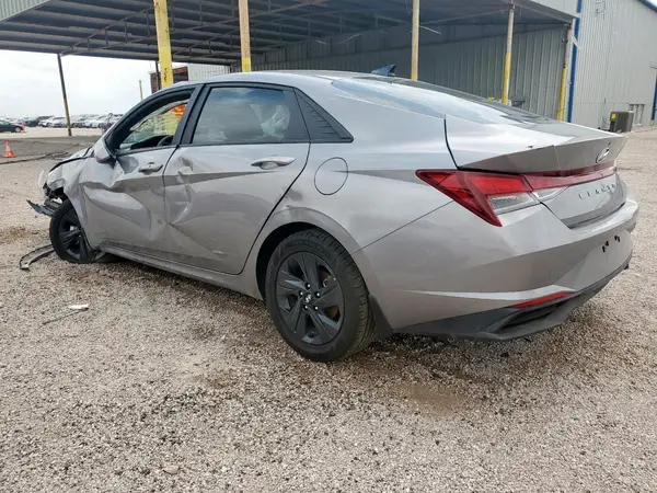 KMHLM4AG0PU626375 2023 HYUNDAI ELANTRA - Image 2
