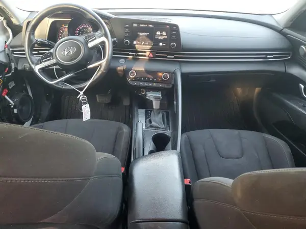 KMHLM4AG1MU068807 2021 HYUNDAI ELANTRA - Image 8
