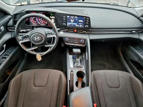 KMHLM4AG1MU070279 2021 HYUNDAI ELANTRA - Image 8