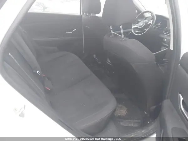 KMHLM4AG1MU073232 2021 HYUNDAI ELANTRA - Image 8