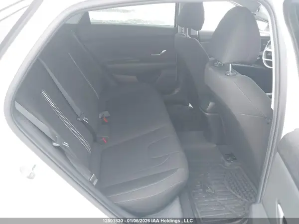 KMHLM4AG1MU089267 2021 HYUNDAI ELANTRA - Image 8