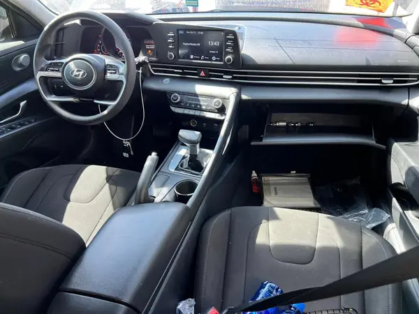 KMHLM4AG1MU106309 2021 HYUNDAI ELANTRA - Image 8