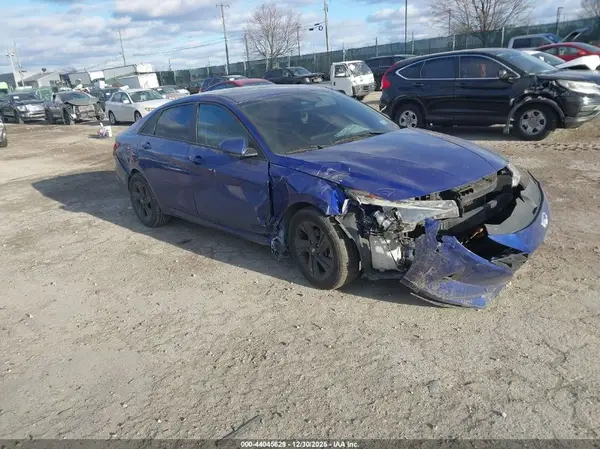 KMHLM4AG1MU117679 2021 HYUNDAI ELANTRA - Image 1