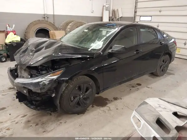 KMHLM4AG1MU119061 2021 HYUNDAI ELANTRA - Image 2