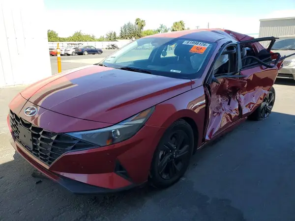 KMHLM4AG1MU131758 2021 HYUNDAI ELANTRA - Image 1