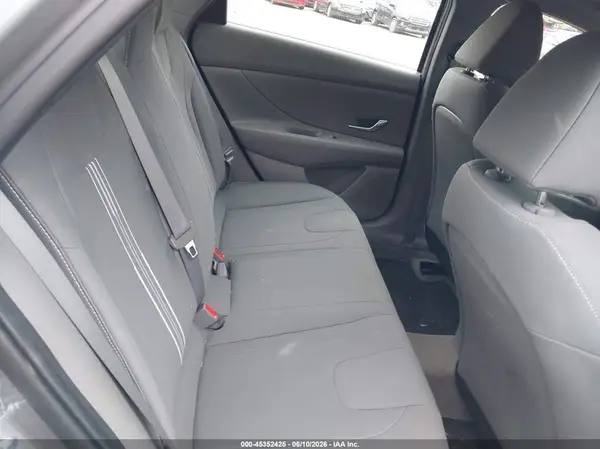KMHLM4AG1MU132571 2021 HYUNDAI ELANTRA - Image 8
