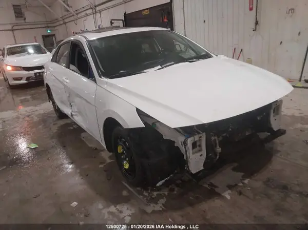 KMHLM4AG1MU142467 2021 HYUNDAI ELANTRA - Image 1
