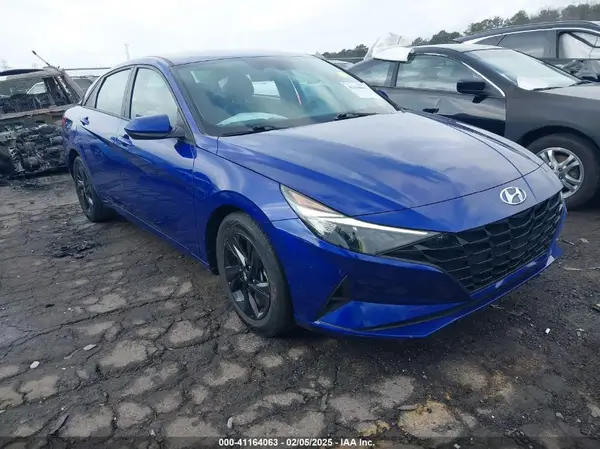 KMHLM4AG1MU163187 2021 HYUNDAI ELANTRA - Image 1