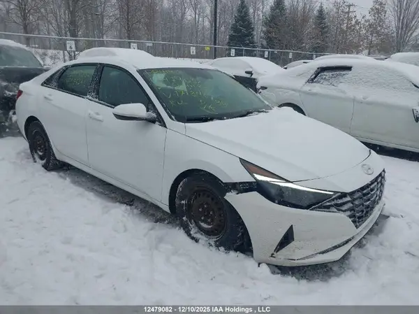 KMHLM4AG1MU171340 2021 HYUNDAI ELANTRA - Image 1