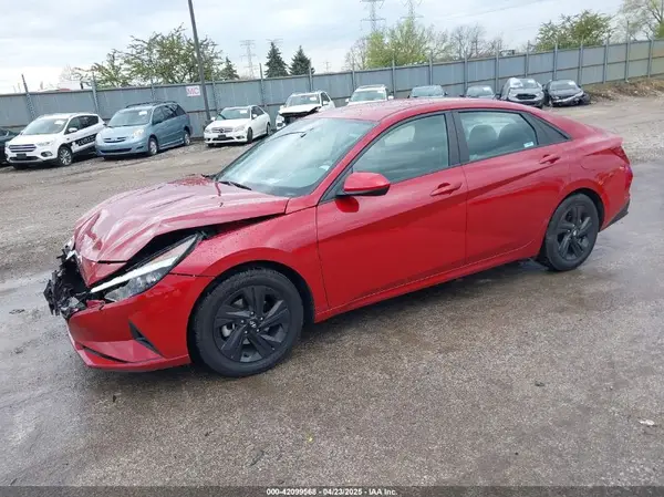 KMHLM4AG1MU175615 2021 HYUNDAI ELANTRA - Image 2