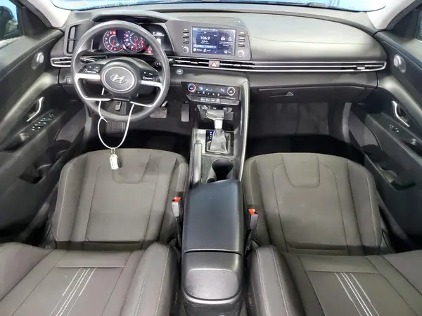 KMHLM4AG1MU195329 2021 HYUNDAI ELANTRA - Image 8
