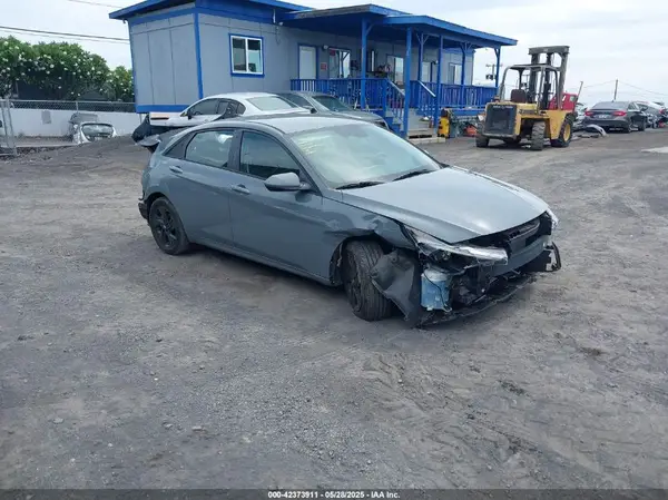 KMHLM4AG1MU209522 2021 HYUNDAI ELANTRA - Image 1