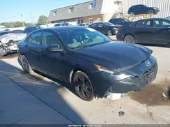 KMHLM4AG1N4264134 2022 HYUNDAI ELANTRA