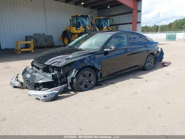 KMHLM4AG1NU277546 2022 HYUNDAI ELANTRA - Image 2
