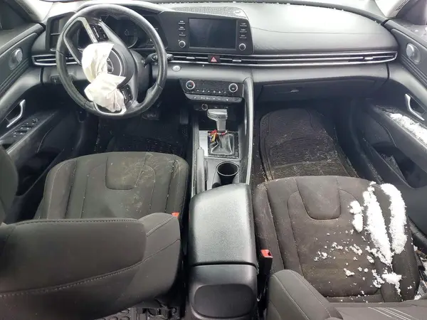 KMHLM4AG1NU277577 2022 HYUNDAI ELANTRA - Image 8