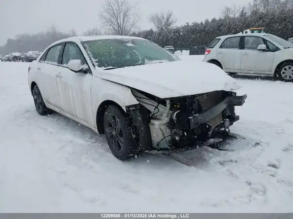 KMHLM4AG1NU312523 2022 HYUNDAI ELANTRA - Image 1