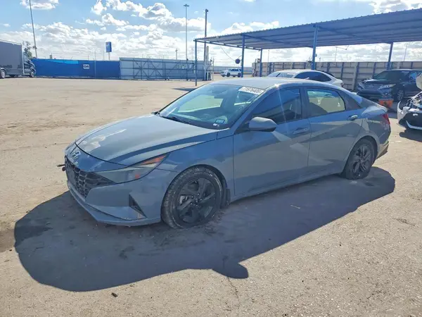 KMHLM4AG1NU334764 2022 HYUNDAI ELANTRA - Image 1