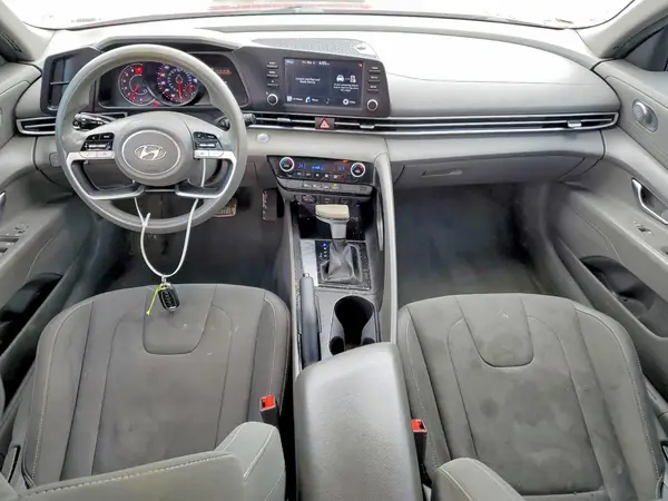 KMHLM4AG1NU343917 2022 HYUNDAI ELANTRA - Image 8