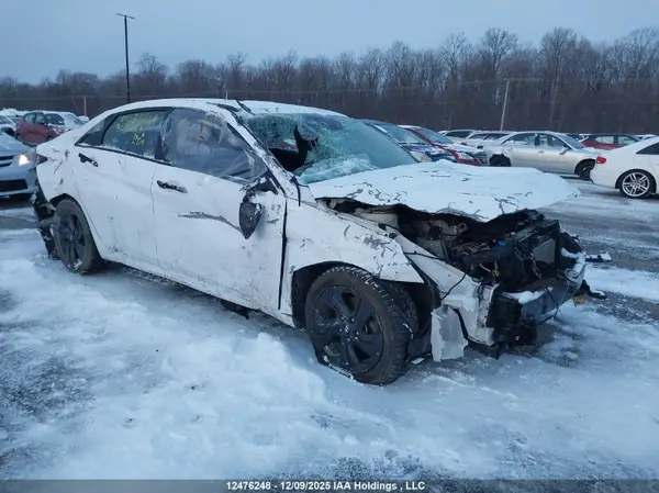 KMHLM4AG1NU347269 2022 HYUNDAI ELANTRA - Image 1