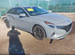 KMHLM4AG1NU358112 2022 HYUNDAI ELANTRA