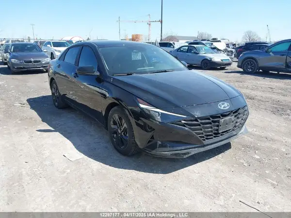 KMHLM4AG1NU361916 2022 HYUNDAI ELANTRA - Image 1