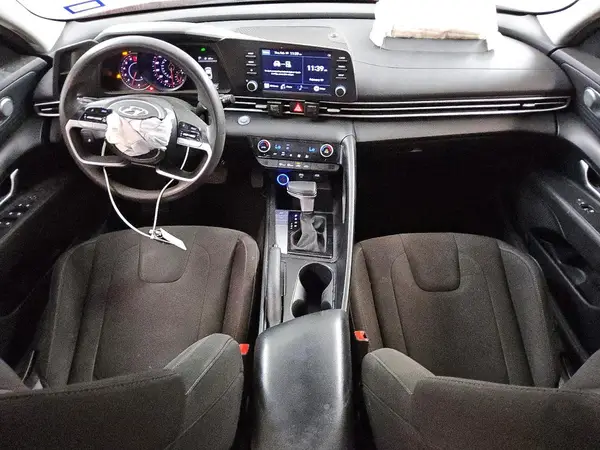 KMHLM4AG1NU366663 2022 HYUNDAI ELANTRA - Image 8