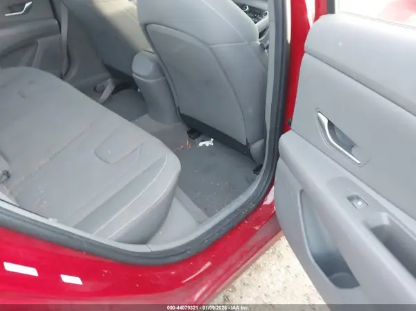 KMHLM4AG1PU371199 2023 HYUNDAI ELANTRA - Image 8
