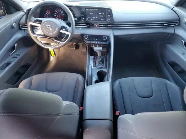 KMHLM4AG1PU372868 2023 HYUNDAI ELANTRA - Image 8
