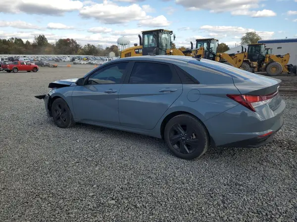 KMHLM4AG1PU373325 2023 HYUNDAI ELANTRA - Image 2