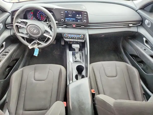 KMHLM4AG1PU373521 2023 HYUNDAI ELANTRA - Image 8