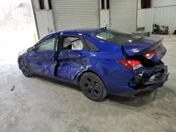 KMHLM4AG1PU379514 2023 HYUNDAI ELANTRA - Image 2