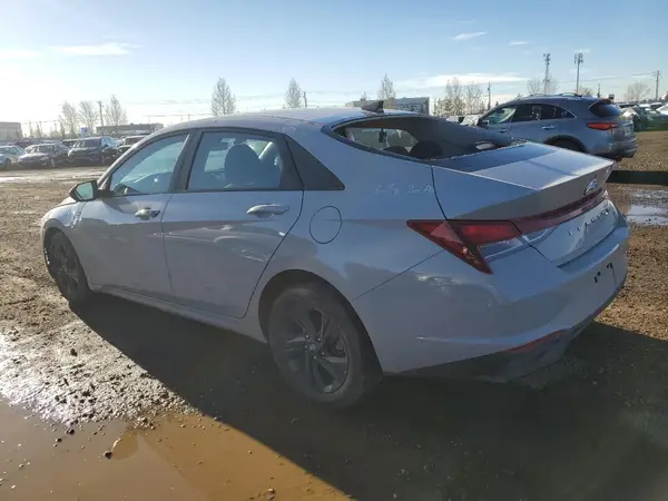 KMHLM4AG1PU381991 2023 HYUNDAI ELANTRA - Image 2
