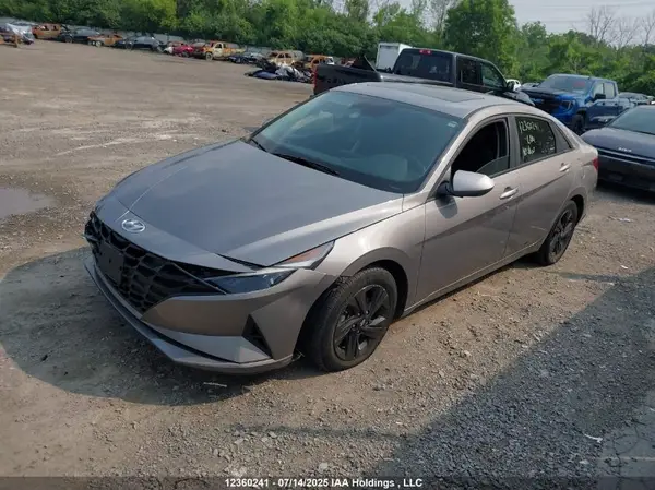 KMHLM4AG1PU387354 2023 HYUNDAI ELANTRA - Image 2