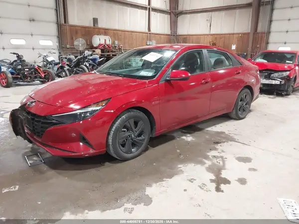 KMHLM4AG1PU397690 2023 HYUNDAI ELANTRA - Image 2