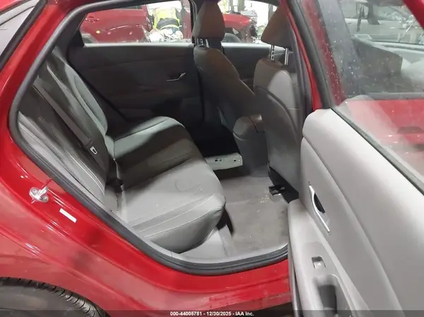 KMHLM4AG1PU397690 2023 HYUNDAI ELANTRA - Image 8
