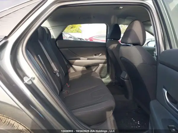 KMHLM4AG1PU407599 2023 HYUNDAI ELANTRA - Image 8