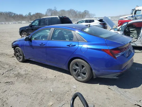 KMHLM4AG1PU417291 2023 HYUNDAI ELANTRA - Image 2