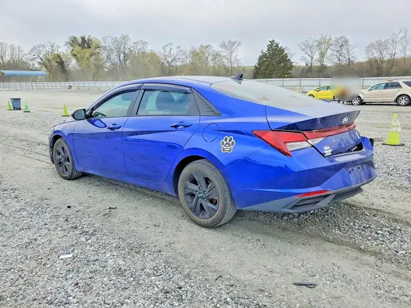 KMHLM4AG1PU429778 2023 HYUNDAI ELANTRA - Image 2