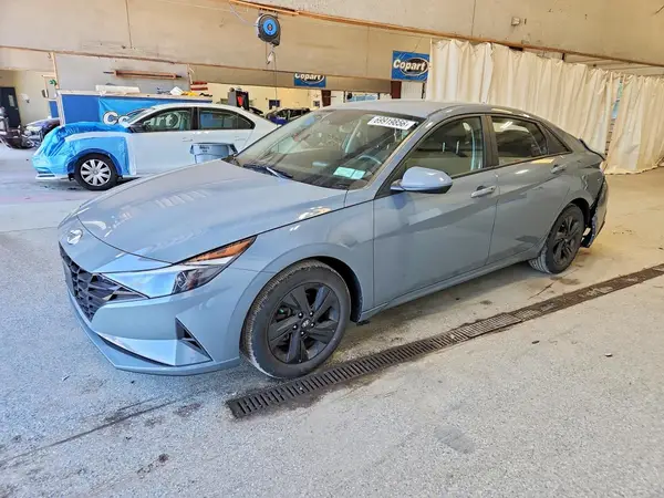 KMHLM4AG1PU435032 2023 HYUNDAI ELANTRA - Image 1