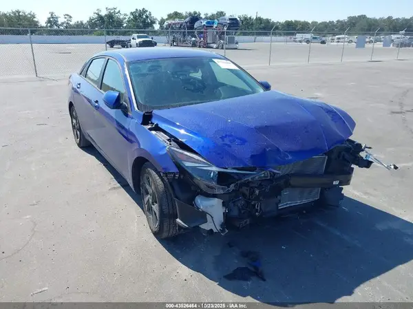 KMHLM4AG1PU438836 2023 HYUNDAI ELANTRA - Image 1