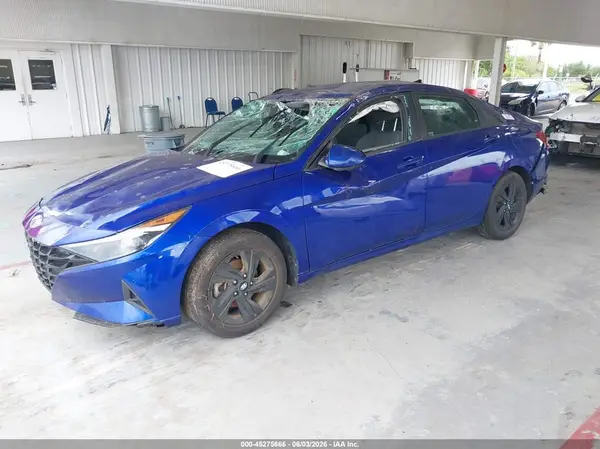 KMHLM4AG1PU439288 2023 HYUNDAI ELANTRA - Image 2