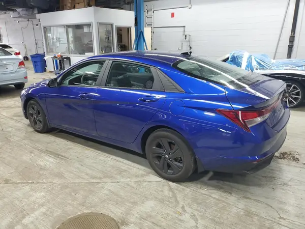 KMHLM4AG1PU440909 2023 HYUNDAI ELANTRA - Image 2