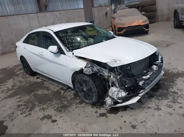 KMHLM4AG1PU457287 2023 HYUNDAI ELANTRA - Image 1