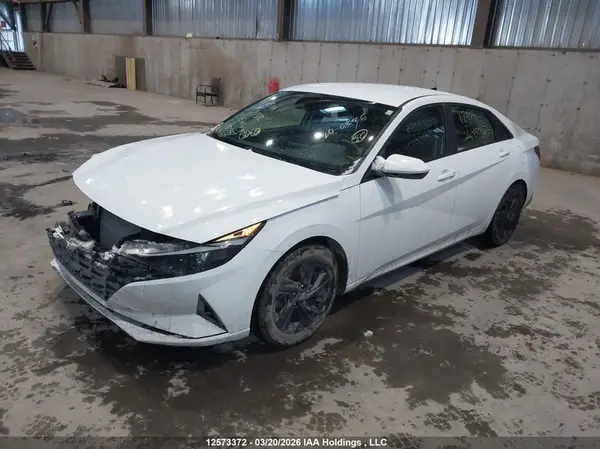 KMHLM4AG1PU457287 2023 HYUNDAI ELANTRA - Image 2