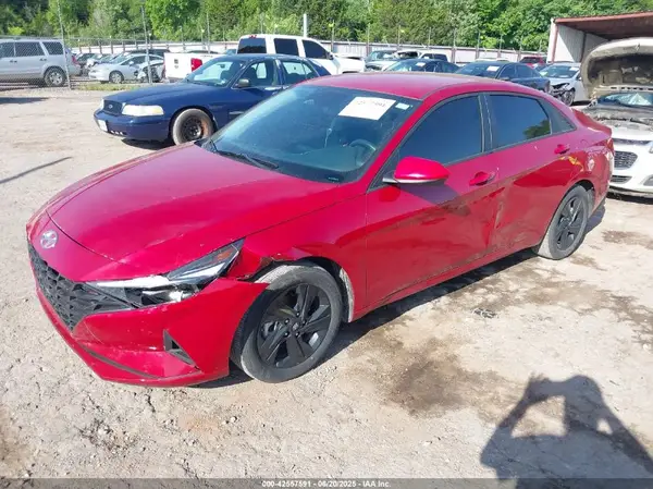 KMHLM4AG1PU467138 2023 HYUNDAI ELANTRA - Image 2